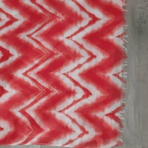 Gap red chevron wrap scarf 76X30
